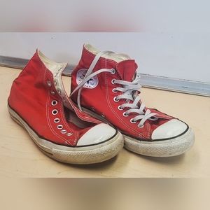 Converse All Star Red Mens Shoes Size 7.5.